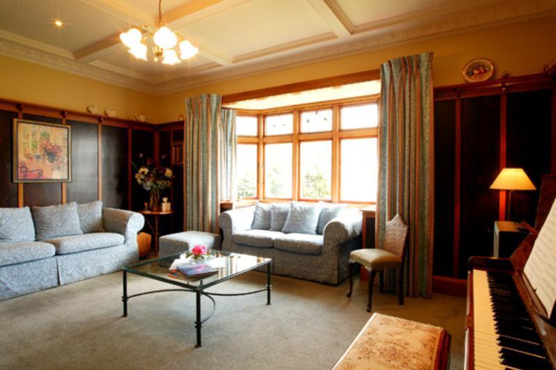 Highway House Bed And Breakfast Oamaru Dış mekan fotoğraf